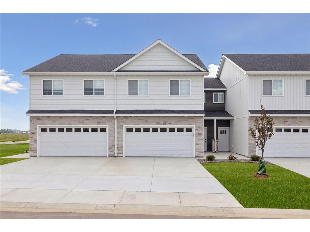 Photo of 634 Franklin STREET, Roberts, WI 54023 (MLS # 7021528)