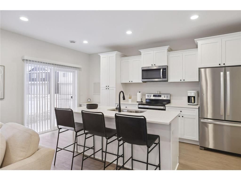 Photo of 634 Franklin STREET, Roberts, WI 54023 (MLS # 7021528)