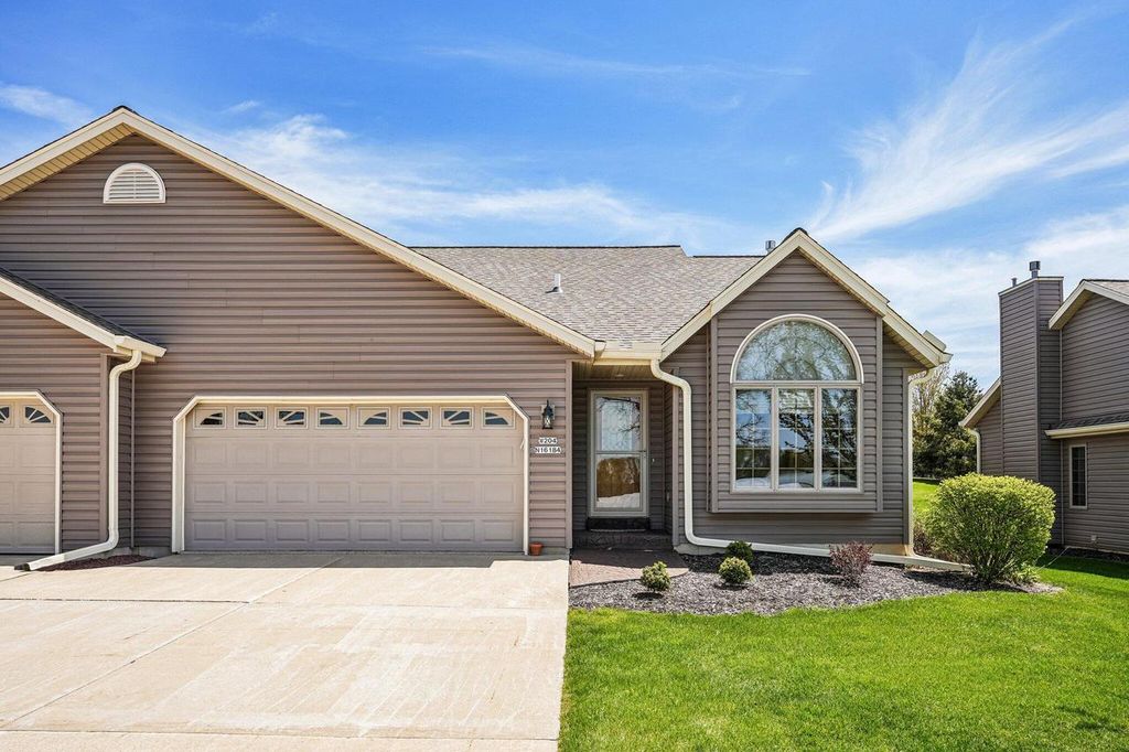Photo of N204W16184 Jackson DRIVE, Jackson, WI 53037 (MLS # 1959040)