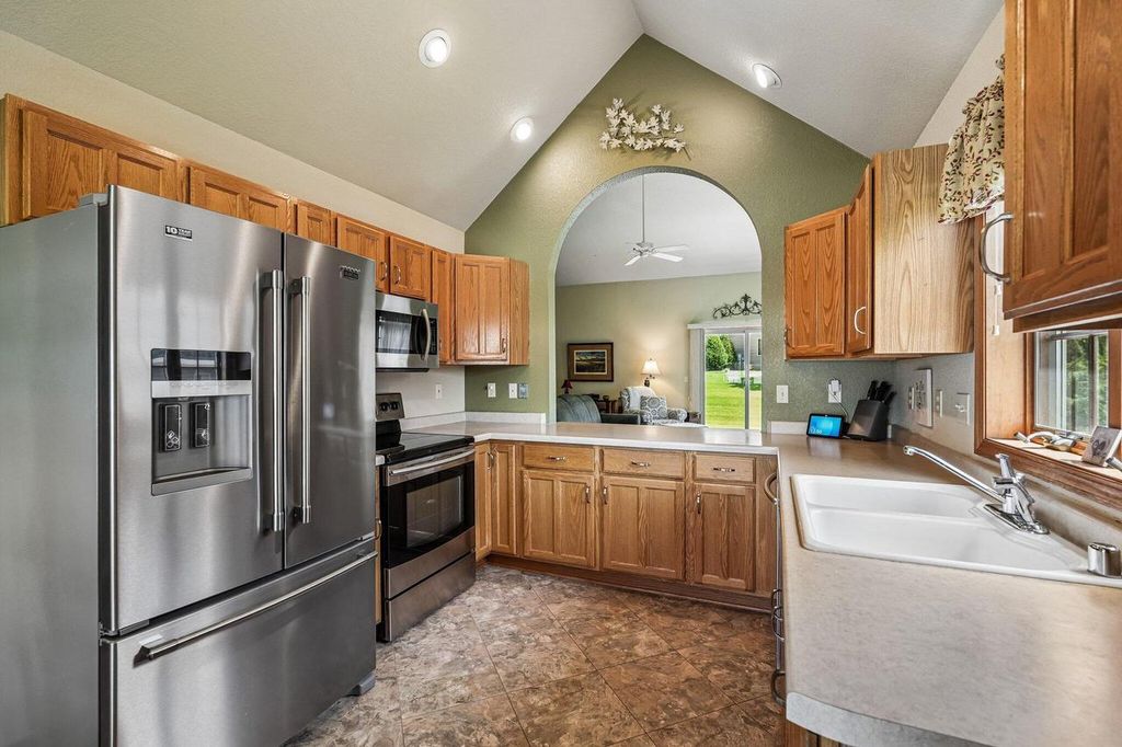 Photo of N204W16184 Jackson DRIVE, Jackson, WI 53037 (MLS # 1959040)
