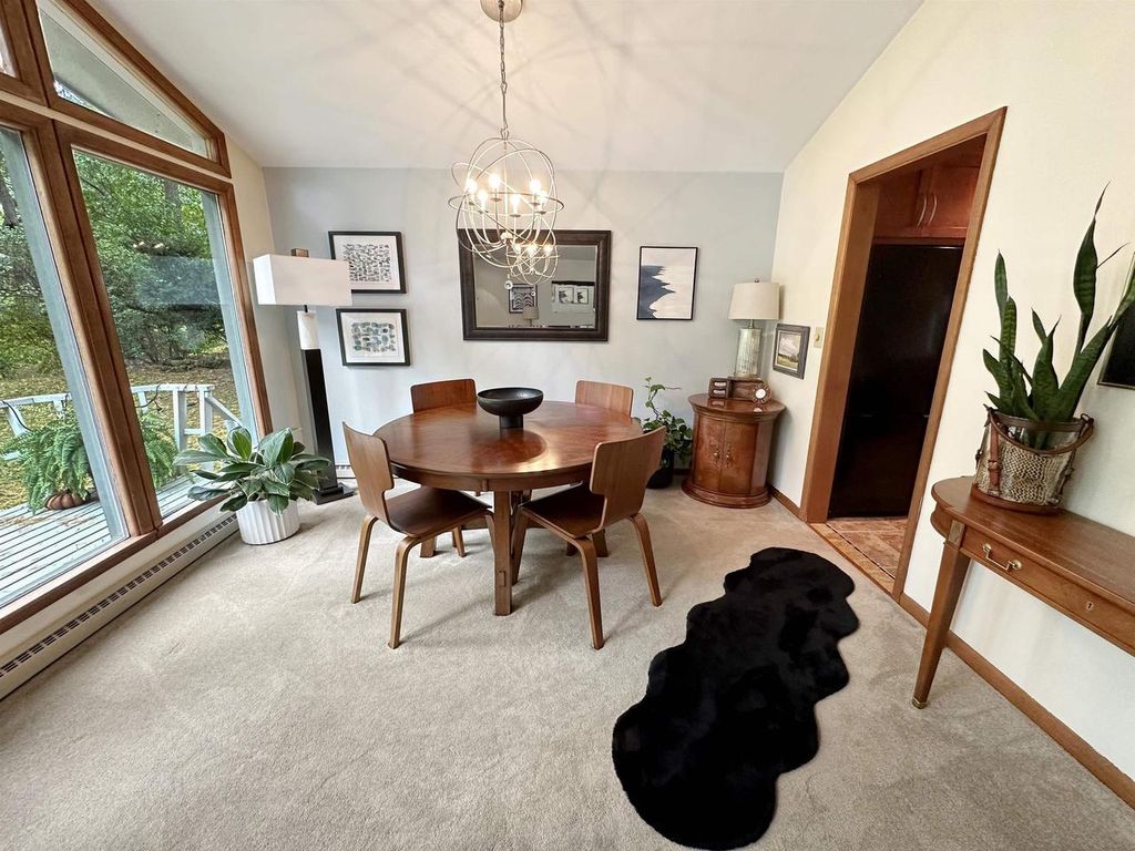 Photo of 980 Queoff STREET, Green Bay, WI 54311 (MLS # 50316728)