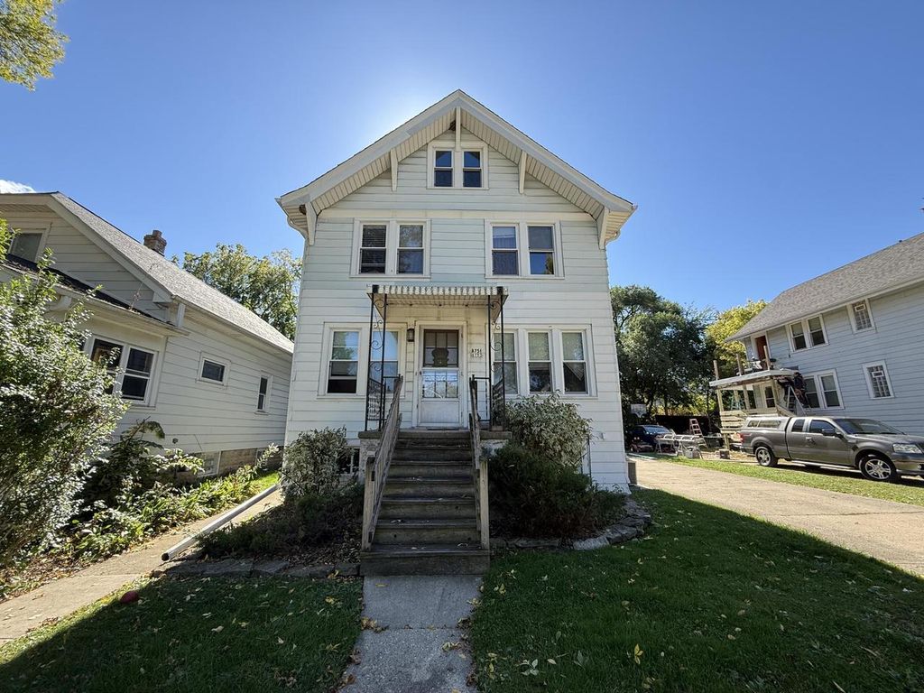 Photo of 8751 W Maple STREET, West Allis, WI 53214 (MLS # 1938877)