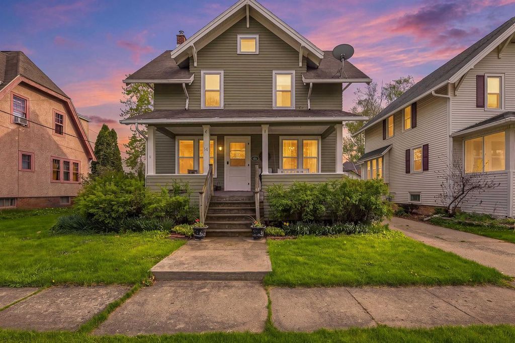 Photo of 14 Howard AVENUE, Fond Du Lac, WI 54935 (MLS # 50324937)