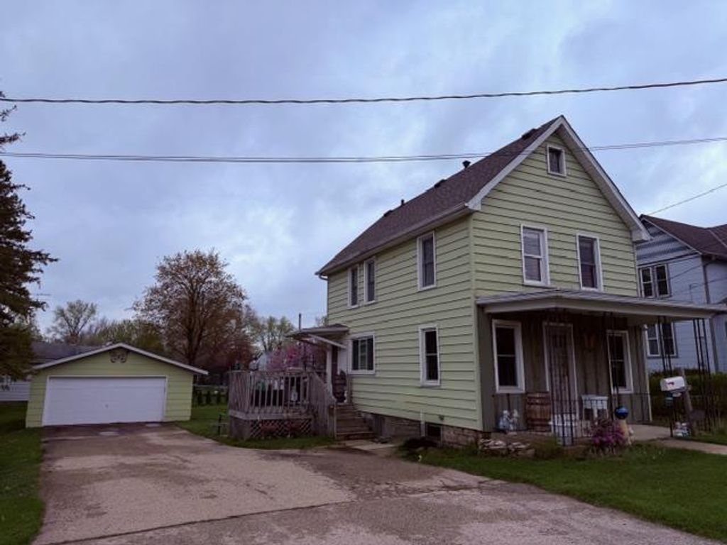 Photo of 421 Kekoskee STREET, Mayville, WI 53050 (MLS # 2021812)