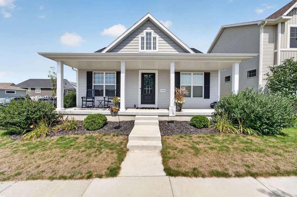 Photo of 9318 Highland Gate WAY, Verona, WI 53593 (MLS # 2031160)