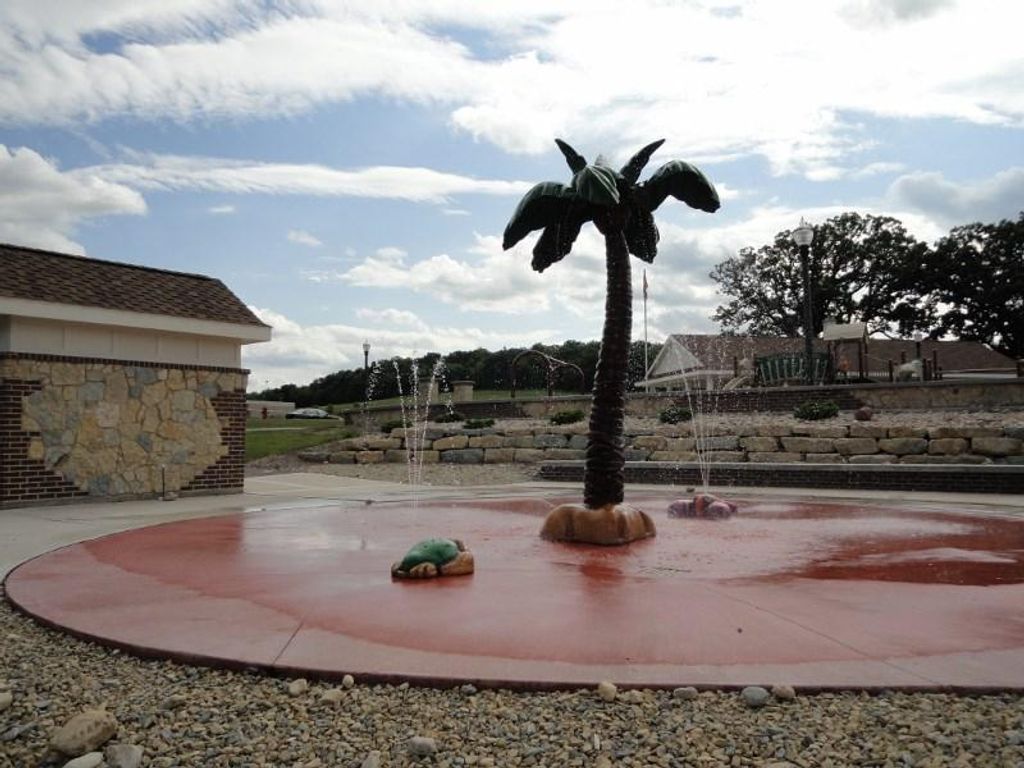 Photo of 85 Savannah PARKWAY, Deerfield, WI 53531 (MLS # 2018395)