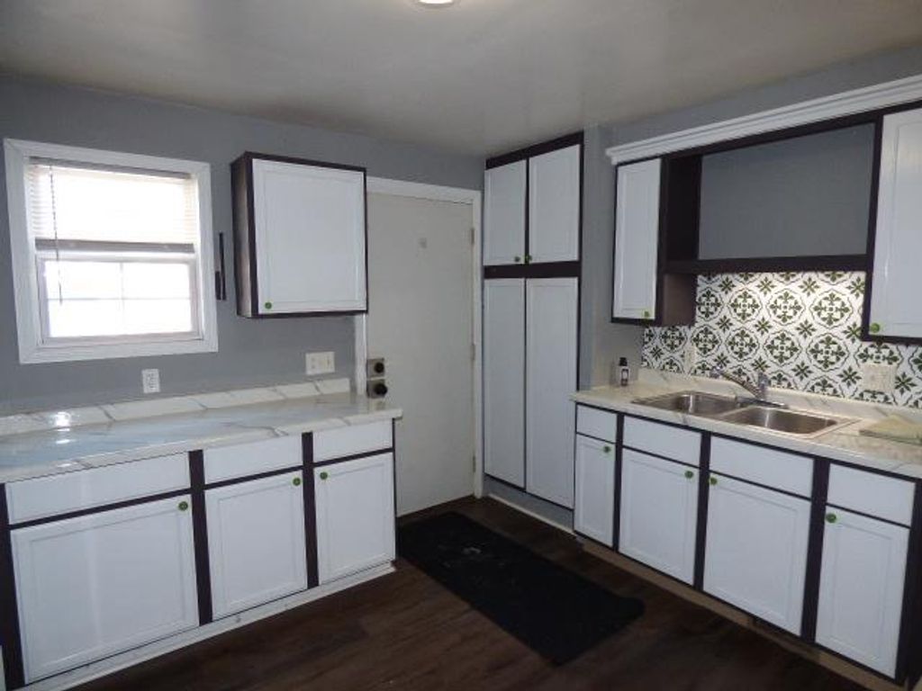 Photo of 827 Garfield AVENUE, Beloit, WI 53511 (MLS # 2015496)