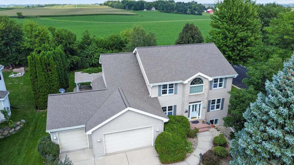 Photo of 5502 Upland TRAIL, Middleton, WI 53562 (MLS # 2029565)
