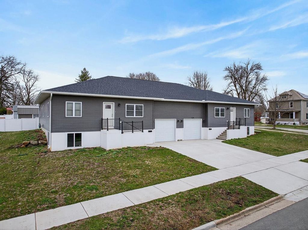Photo of 1425 21st STREET, Monroe, WI 53566 (MLS # 2022001)