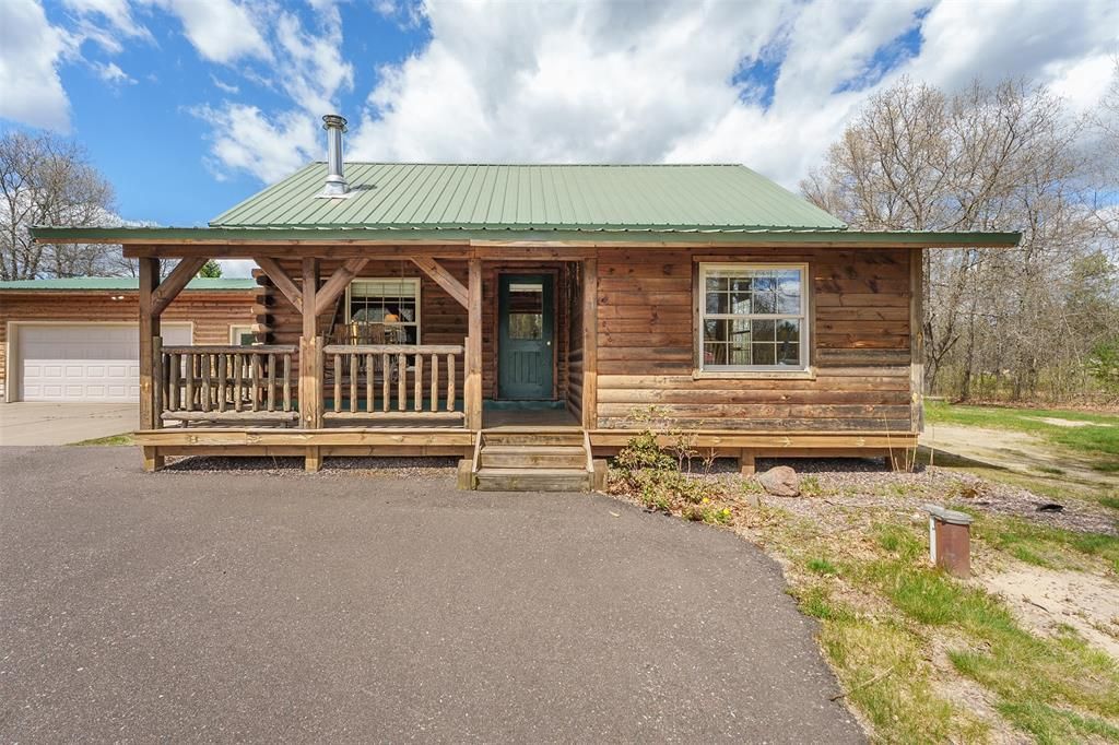 Photo of 19498 E County Road Gg, Augusta, WI 54722 (MLS # 1601059)