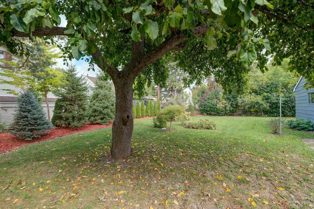 Photo of 4958 S 20th STREET, Milwaukee, WI 53221 (MLS # 1942135)