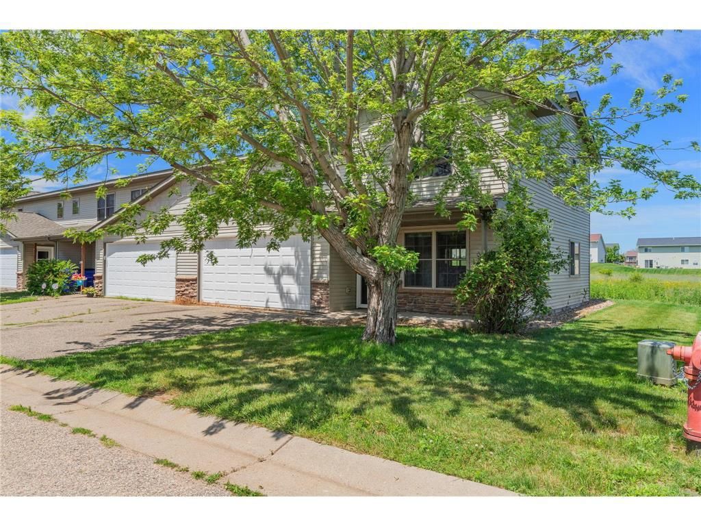 Photo of 415 Sierra PLACE, Roberts, WI 54023 (MLS # 7107447)