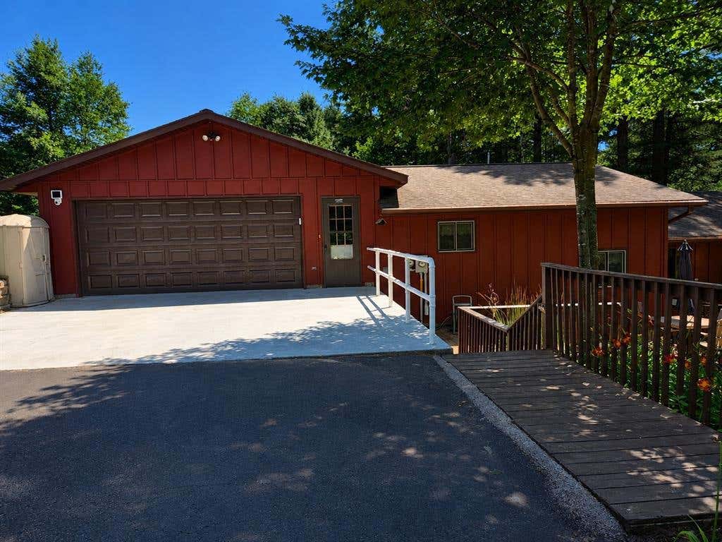 Photo of 1362 21 3/4 STREET, Cameron, WI 54822 (MLS # 1603604)