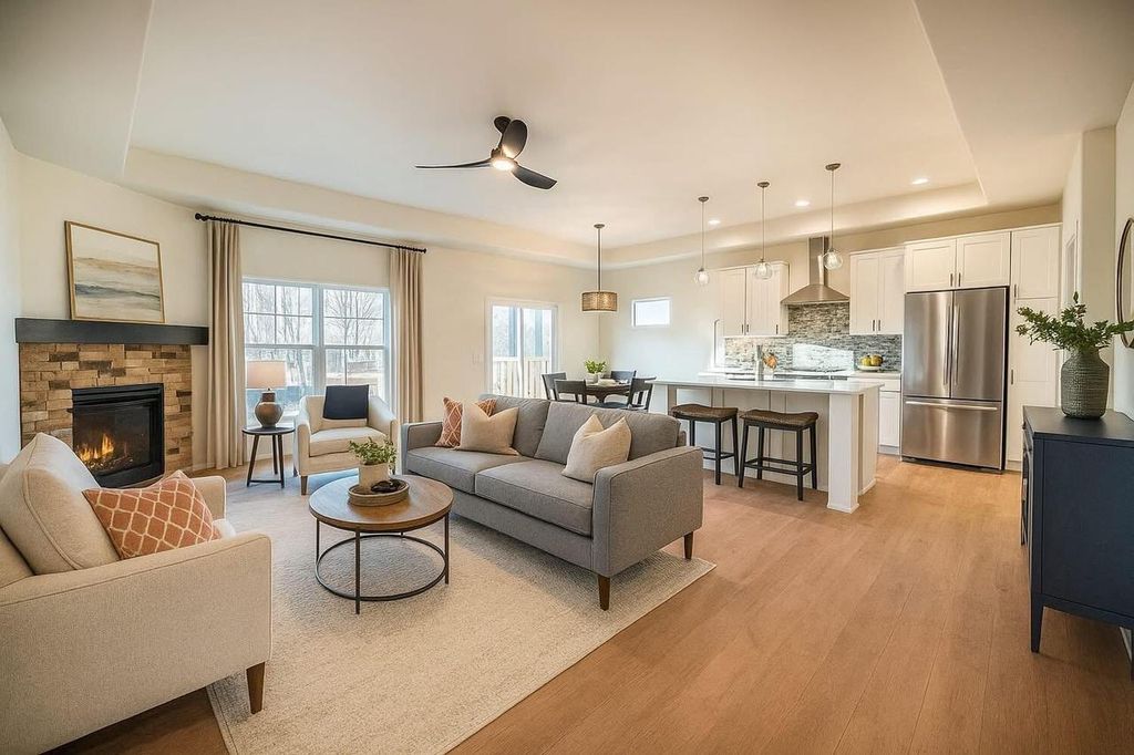 Photo of 478 Woodside COURT #Lt170, West Bend, WI 53095 (MLS # 1934110)