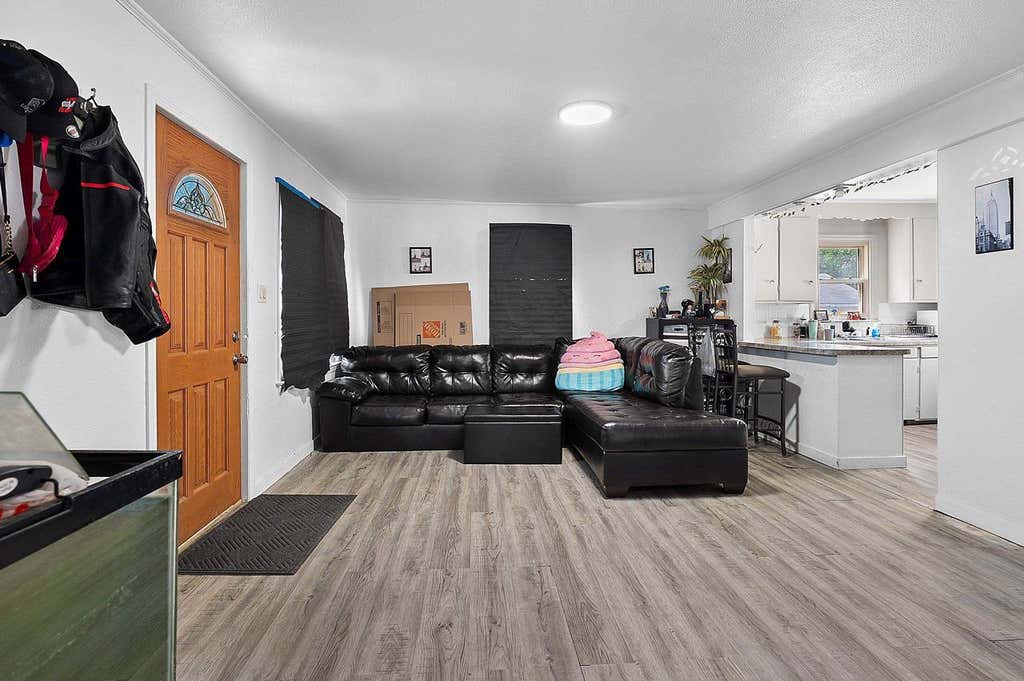 Photo of 1519 N Wayne STREET, Appleton, WI 54911 (MLS # 50330596)