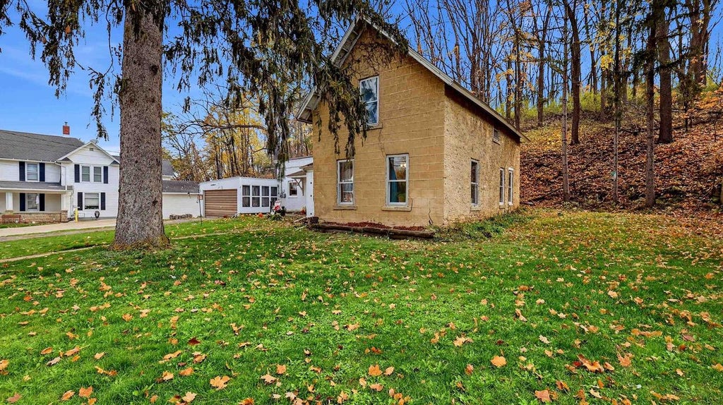 Photo of 349 Galena STREET, Darlington, WI 53530 (MLS # 2035095)