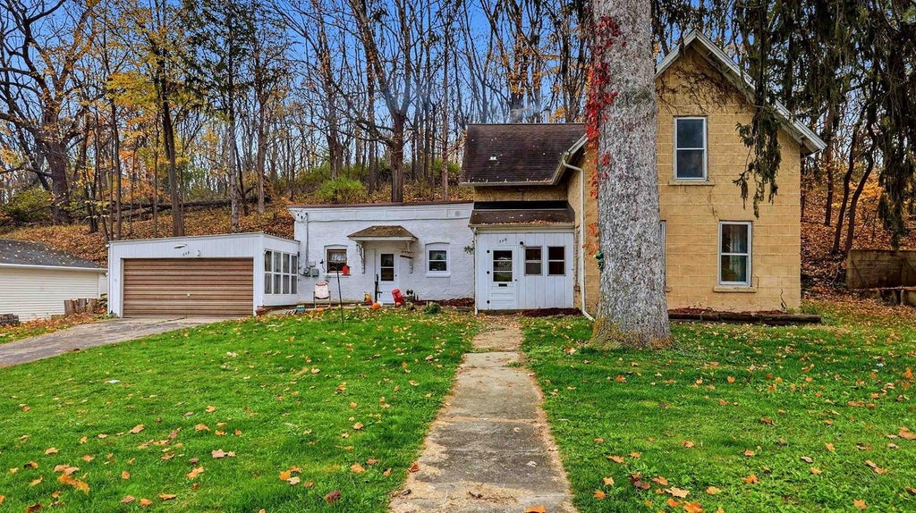 Photo of 349 Galena STREET, Darlington, WI 53530 (MLS # 2035095)