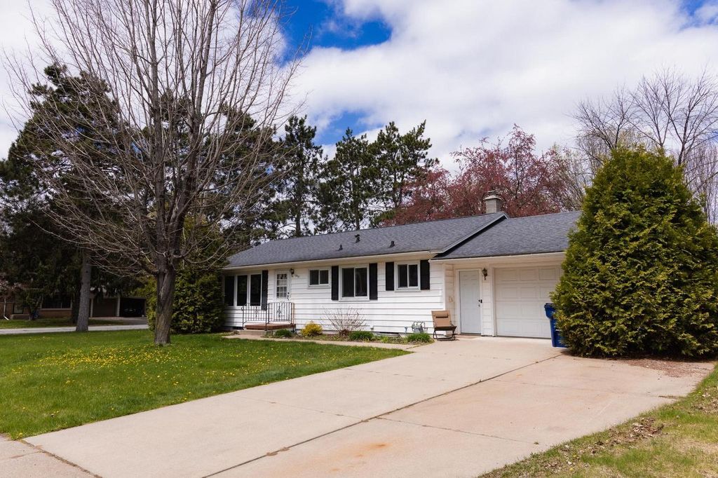Photo of 1802 Daley AVENUE, Weston, WI 54476 (MLS # 22601915)