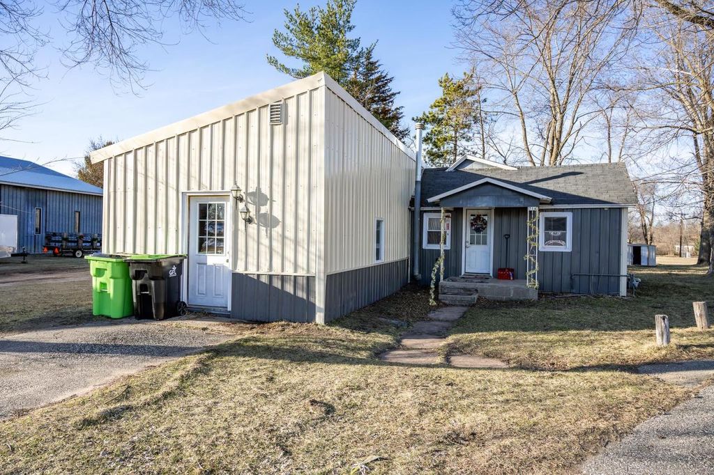Photo of 714 County Road M, New Lisbon, WI 53950 (MLS # 2019222)