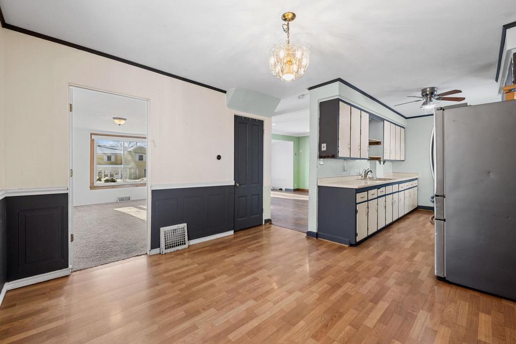 Photo of 106 Union STREET, Hartford, WI 53027 (MLS # 1945367)