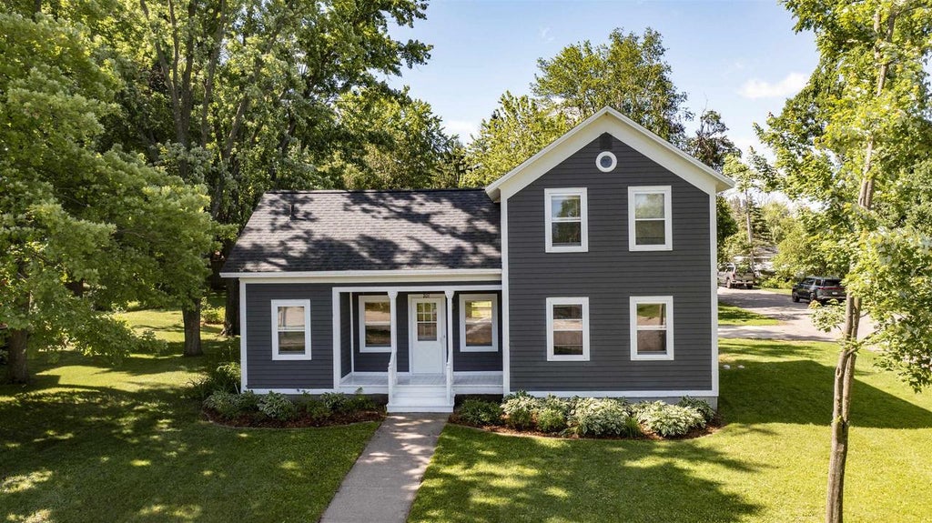 Photo of 201 Mill STREET, Amherst, WI 54406 (MLS # 50327686)