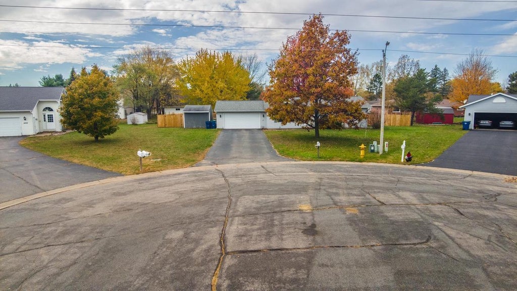 Photo of 4503 Holly AVENUE, Weston, WI 54476 (MLS # 22605281)