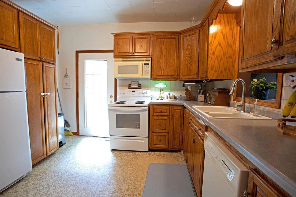 Photo of N3225 County Road K, Mauston, WI 53948 (MLS # 2011075)