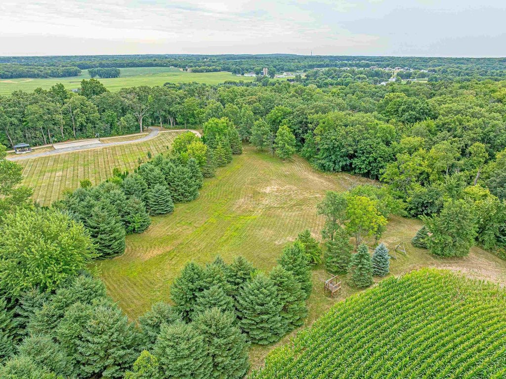 Photo of 2150 E CARLY COURT, Milton, WI 53563 (MLS # 2035194)