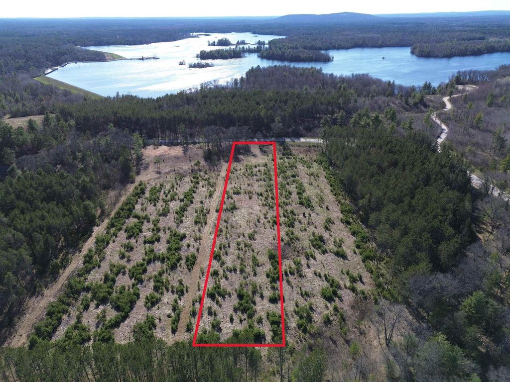 Photo of 11800 High Falls ROAD, Crivitz, WI 54114 (MLS # 50320064)