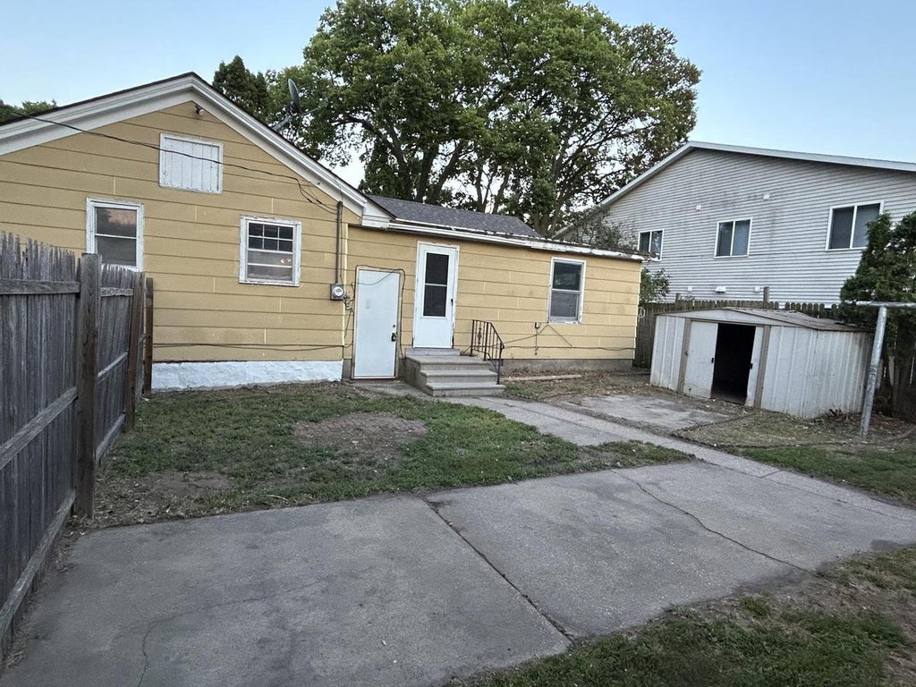 Photo of 731 N 10th STREET, La Crosse, WI 54601 (MLS # 1983054)