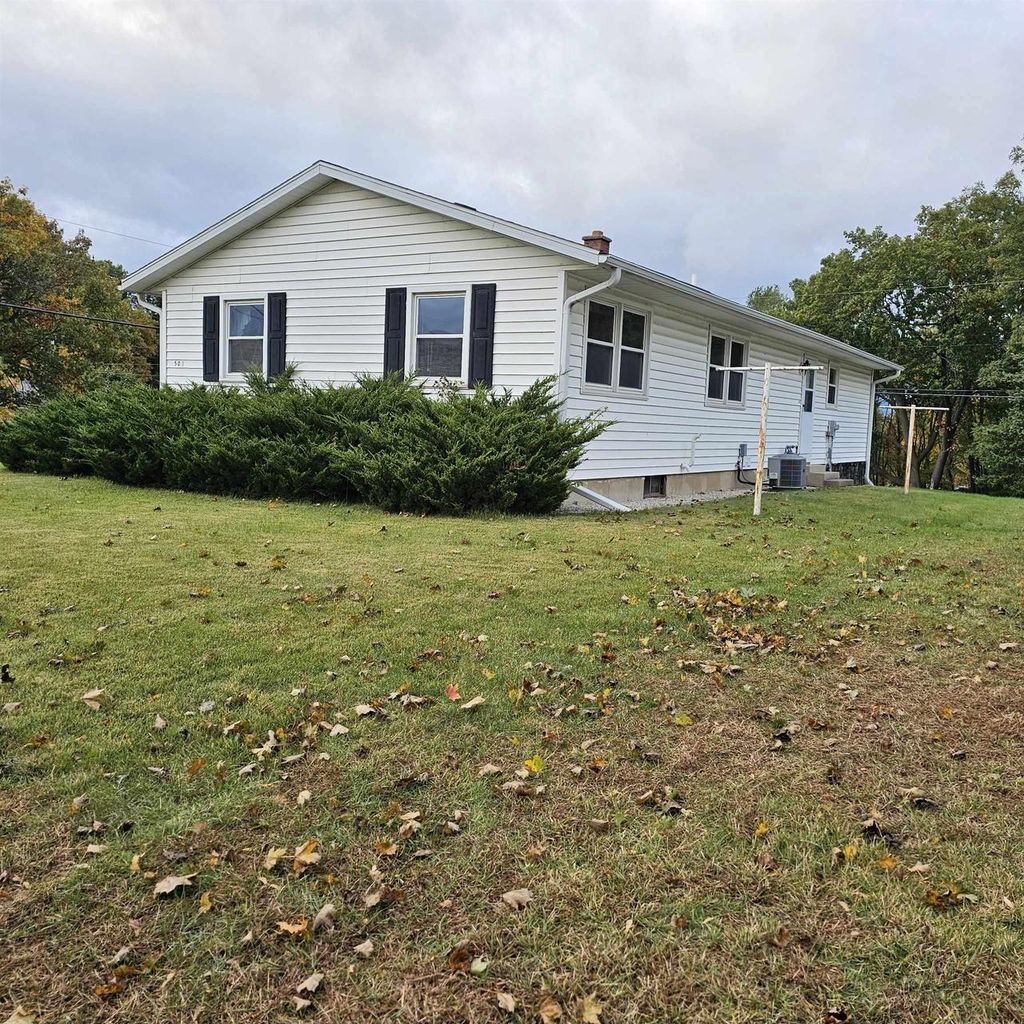 Photo of 501 E Albert STREET, Portage, WI 53901 (MLS # 2011125)