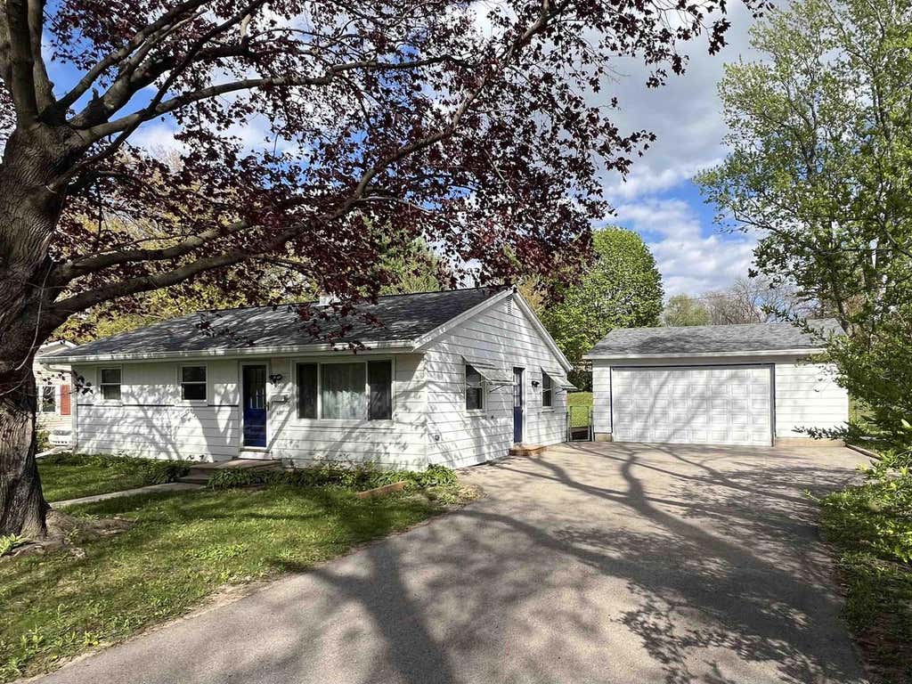 Photo of 4417 Jay DRIVE, Madison, WI 53704 (MLS # 2022285)