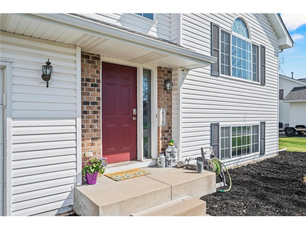 Photo of 478 W Overlook DRIVE, Ellsworth, WI 54011 (MLS # 7051767)