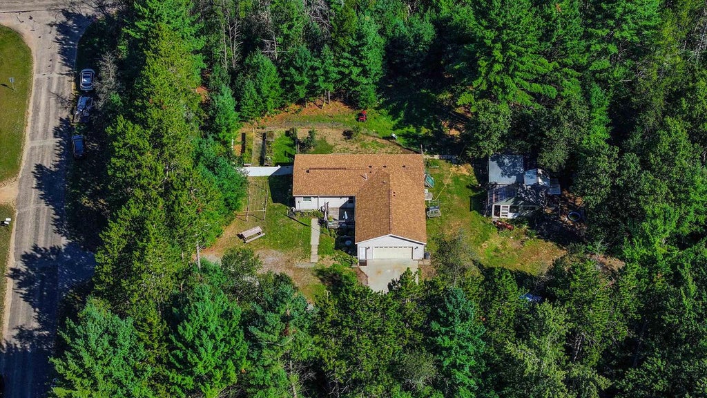 Photo of 8610 Lake ROAD, Wisconsin Rapids, WI 54494 (MLS # 22604532)