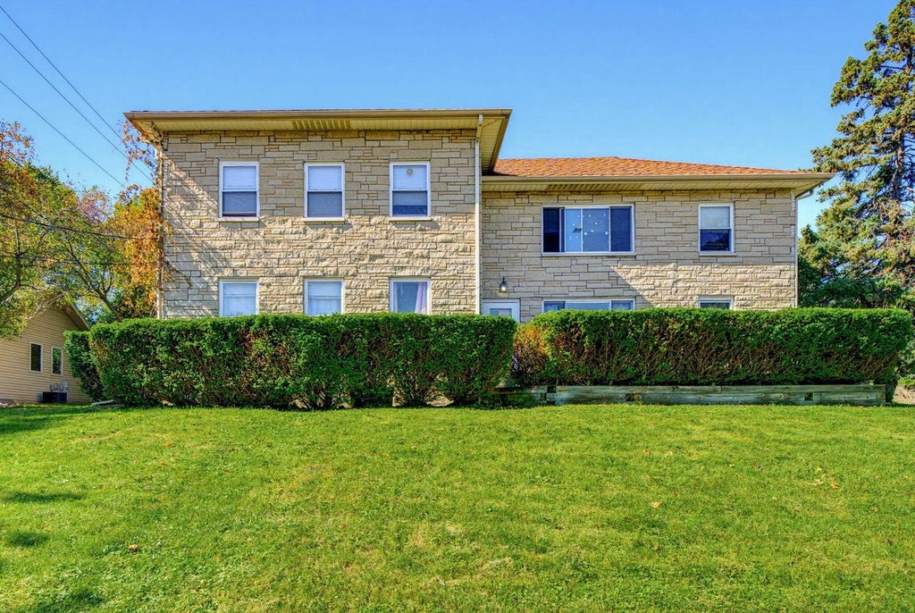 Photo of 11102 -04 W Forest Home AVENUE, Franklin, WI 53132 (MLS # 1984261)