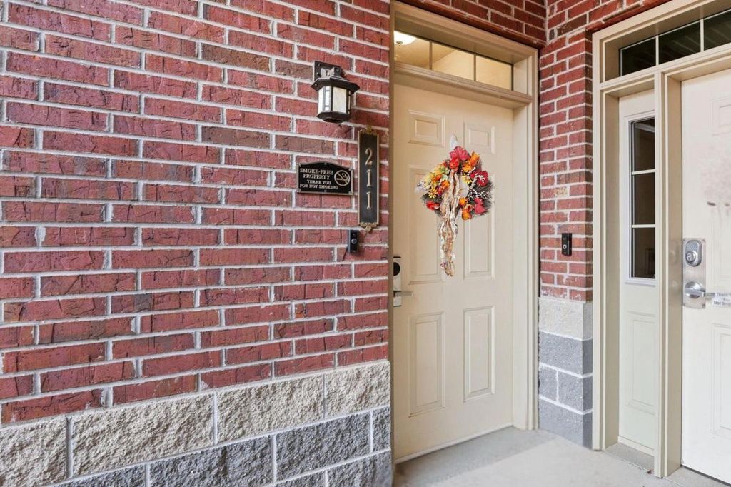 Photo of 670 E Lake AVENUE #211, Wisconsin Dells, WI 53965 (MLS # 2009837)