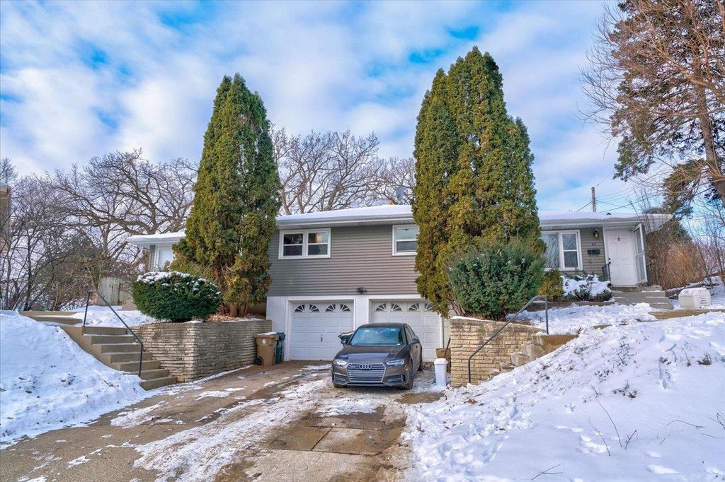 Photo of 17-19 Bluebird COURT, Madison, WI 53711 (MLS # 2015761)