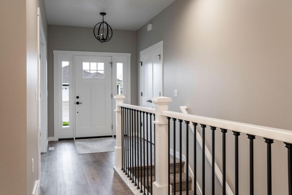 Photo of W4952 Battlestone Station ROAD #25, La Crosse, WI 54601 (MLS # 1939726)