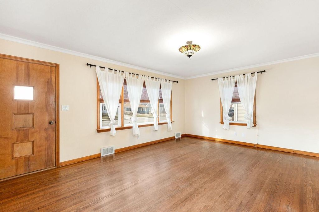 Photo of 7623 39th AVENUE, Kenosha, WI 53142 (MLS # 1952165)