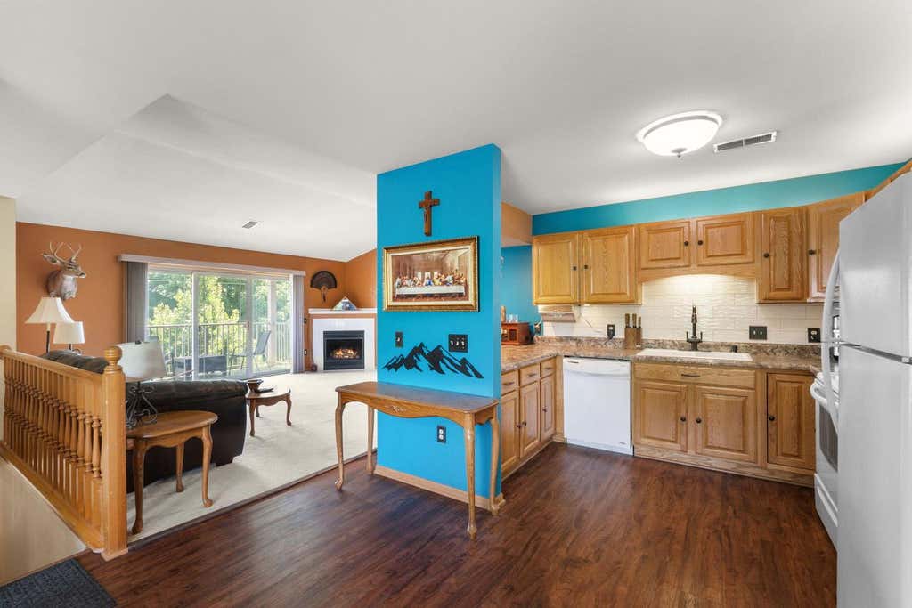 Photo of 951 Spring COURT, West Bend, WI 53095 (MLS # 1970822)