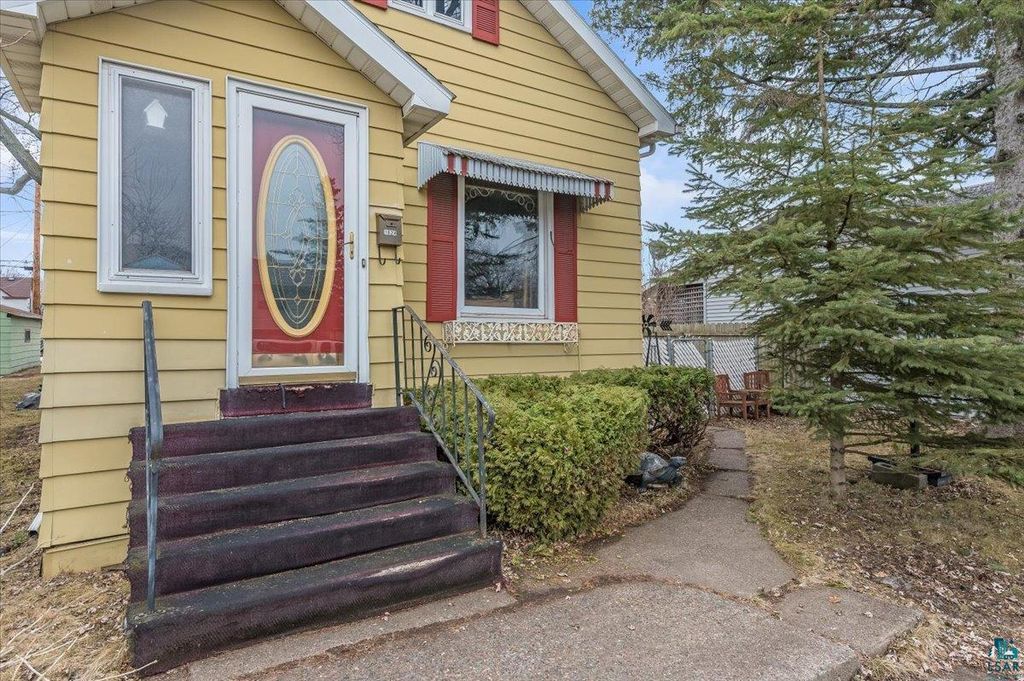 Photo of 1824 Ohio AVENUE, Superior, WI 54880 (MLS # 6124540)