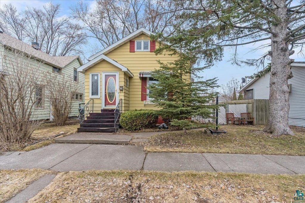 Photo of 1824 Ohio AVENUE, Superior, WI 54880 (MLS # 6124540)