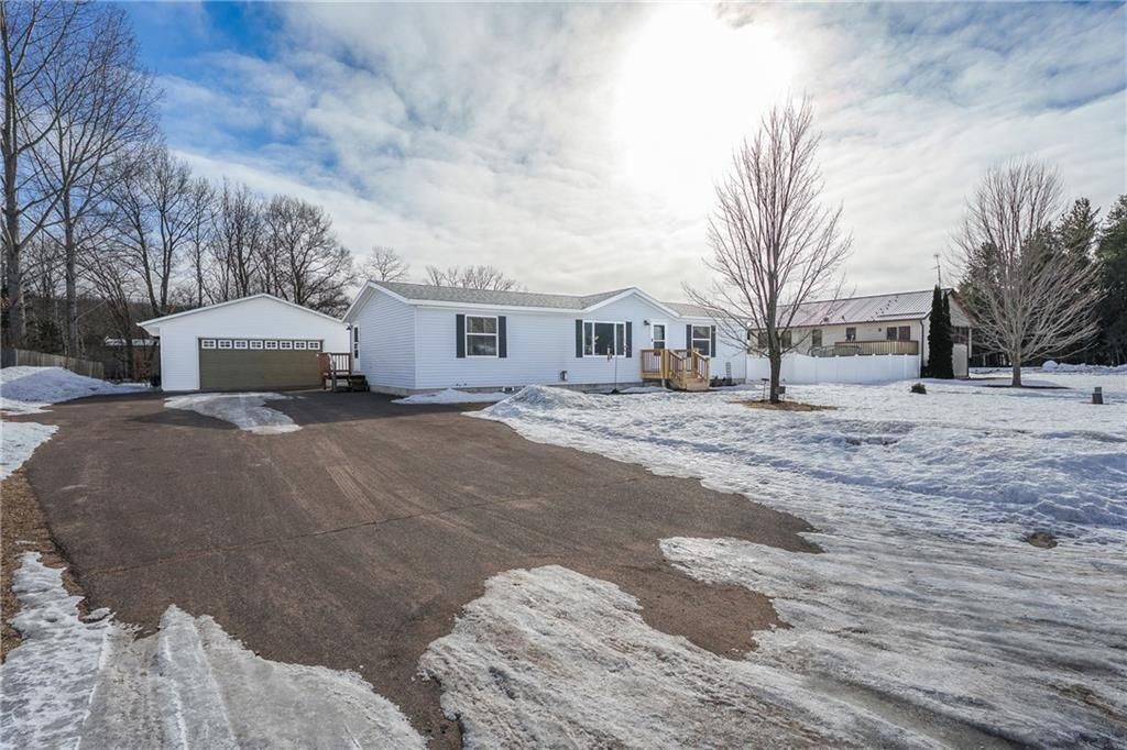 Photo of 1102 Whitetail STREET, Spooner, WI 54801 (MLS # 1598549)