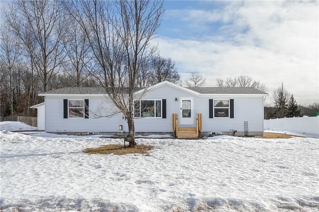 Photo of 1102 Whitetail STREET, Spooner, WI 54801 (MLS # 1598549)