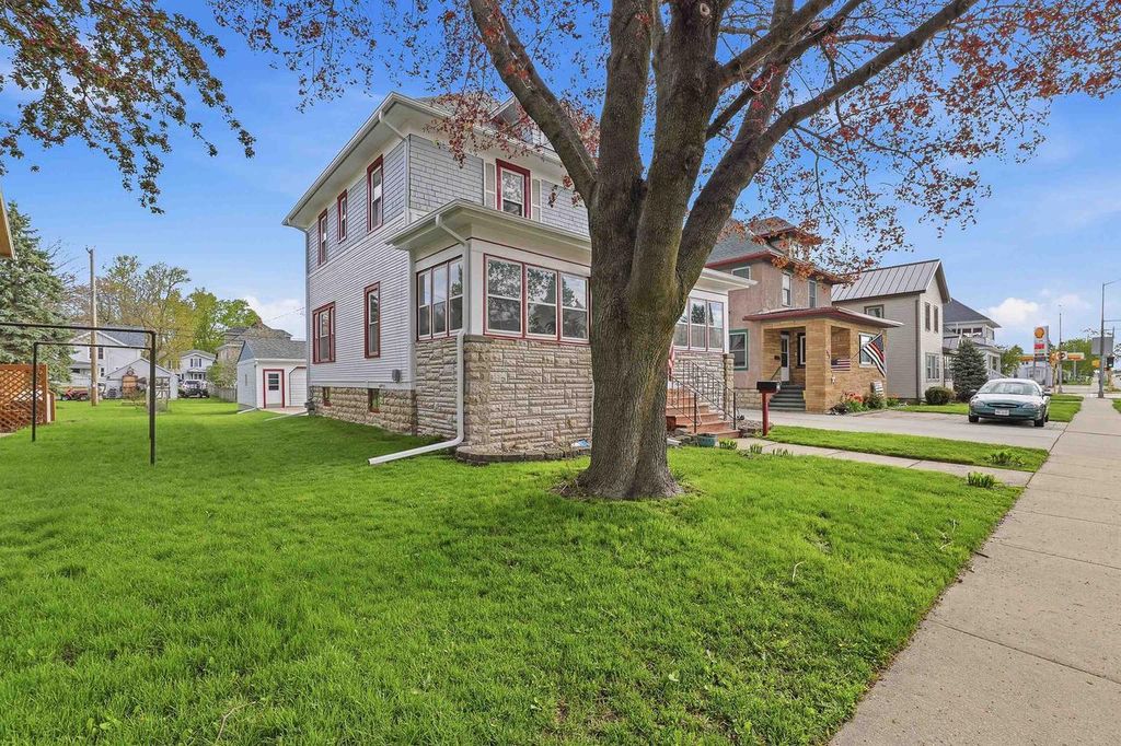 Photo of 546 E Main STREET, Waupun, WI 53963 (MLS # 2022114)