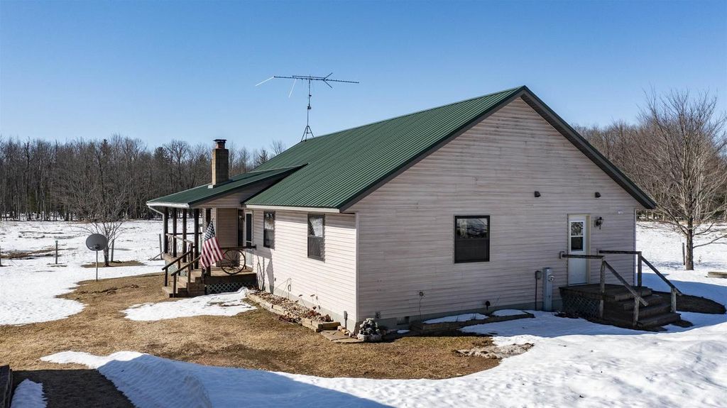 Photo of 167483 Bailey LANE, Hatley, WI 54440 (MLS # 50322780)
