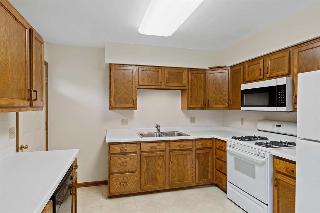 Photo of 216 W Prairie STREET, Wautoma, WI 54982 (MLS # 50330706)