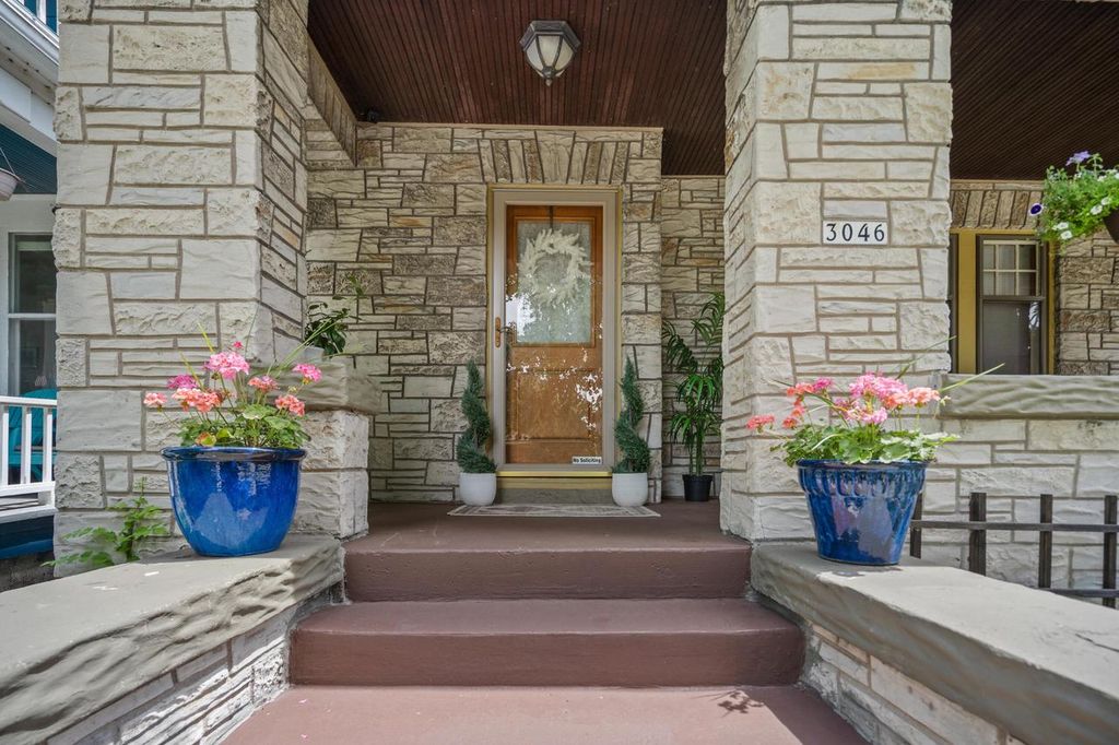 Photo of 3046 N Newhall STREET, Milwaukee, WI 53211 (MLS # 1947452)