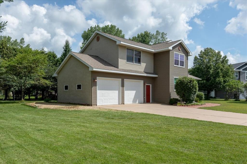 Photo of 1015 Prairie CIRCLE, Menomonie, WI 54751 (MLS # 1603042)