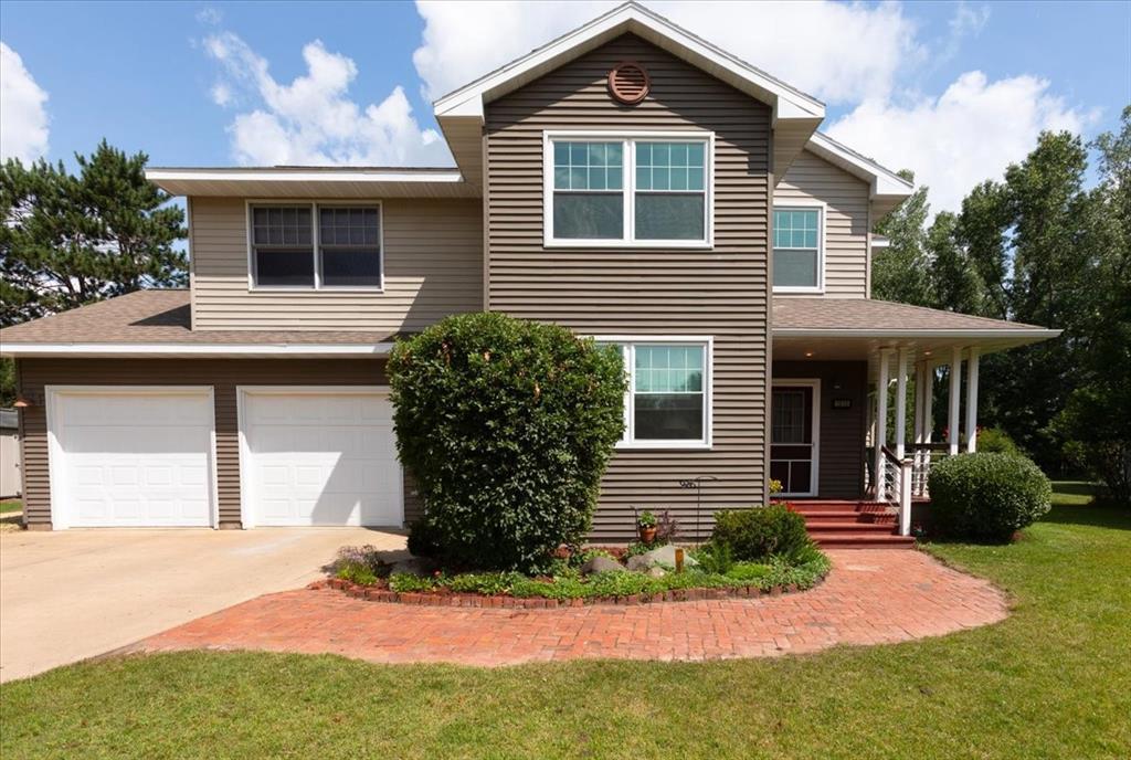 Photo of 1015 Prairie CIRCLE, Menomonie, WI 54751 (MLS # 1603042)